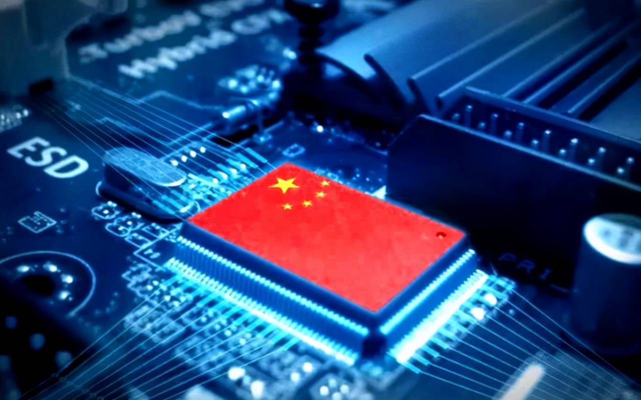 中国芯片制造产能激增，光刻机技术取得突破，ASML再次低头示好