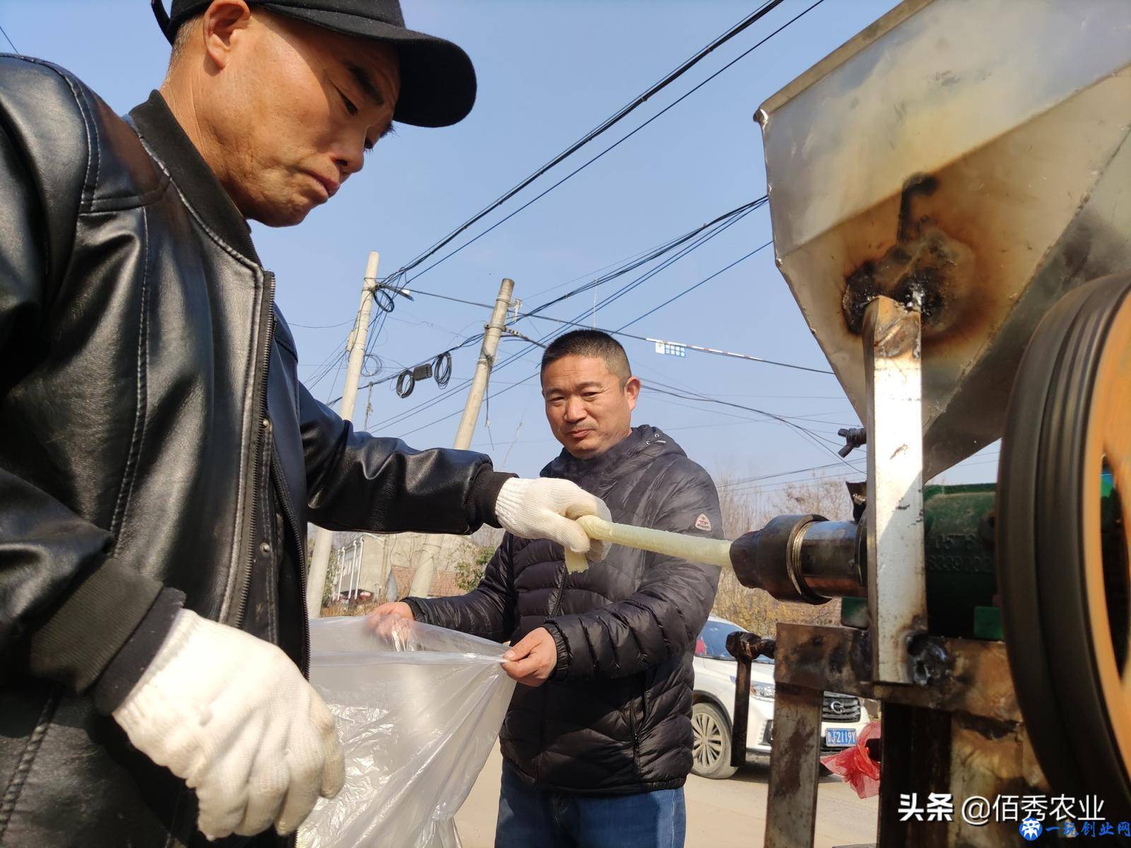 农民从事3份职业，冬天的生意更忙碌，挣钱方式值得借鉴