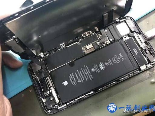 iPhone手机充不进电、无充电标识，80%都是它的问题，你注意了吗