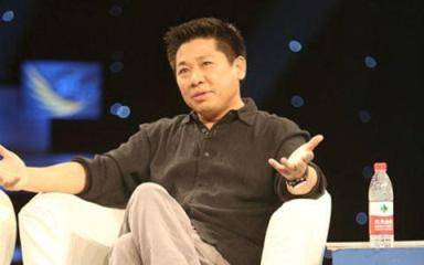 他是中国最牛营销大师，25岁收入上亿，推出了背背佳好记星小罐茶