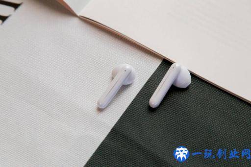 十款热门真无线耳机谁最好！AirPods Pro强势，OPPO成最大黑马