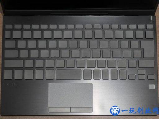 索尼牌VAIO笔记本更新，所有接口都有逆风超MacBook