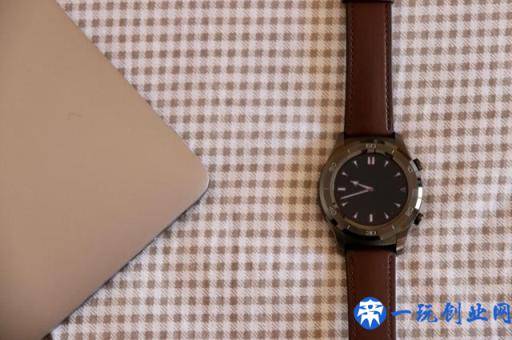 商务新典范 HUAWEI WATCH 2 Pro深度体验