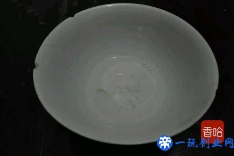 教你腌鸭蛋最简单实用的方法，个个翻沙流油，喜欢记得收藏