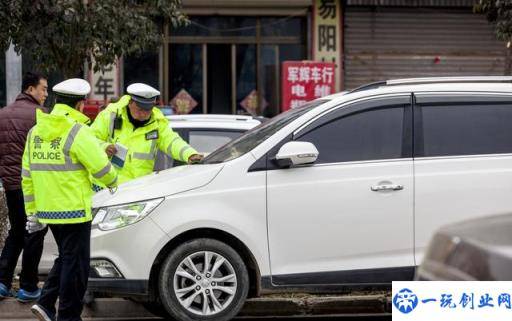 怎么处理车辆违章？需要带什么资料？交警：最后再说一次