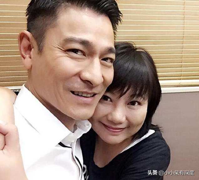 刘德华儿子和女儿照片(刘德华老婆是哪里人)