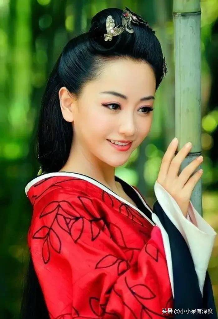 杨蓉结婚了吗(杨蓉的感情史揭秘)