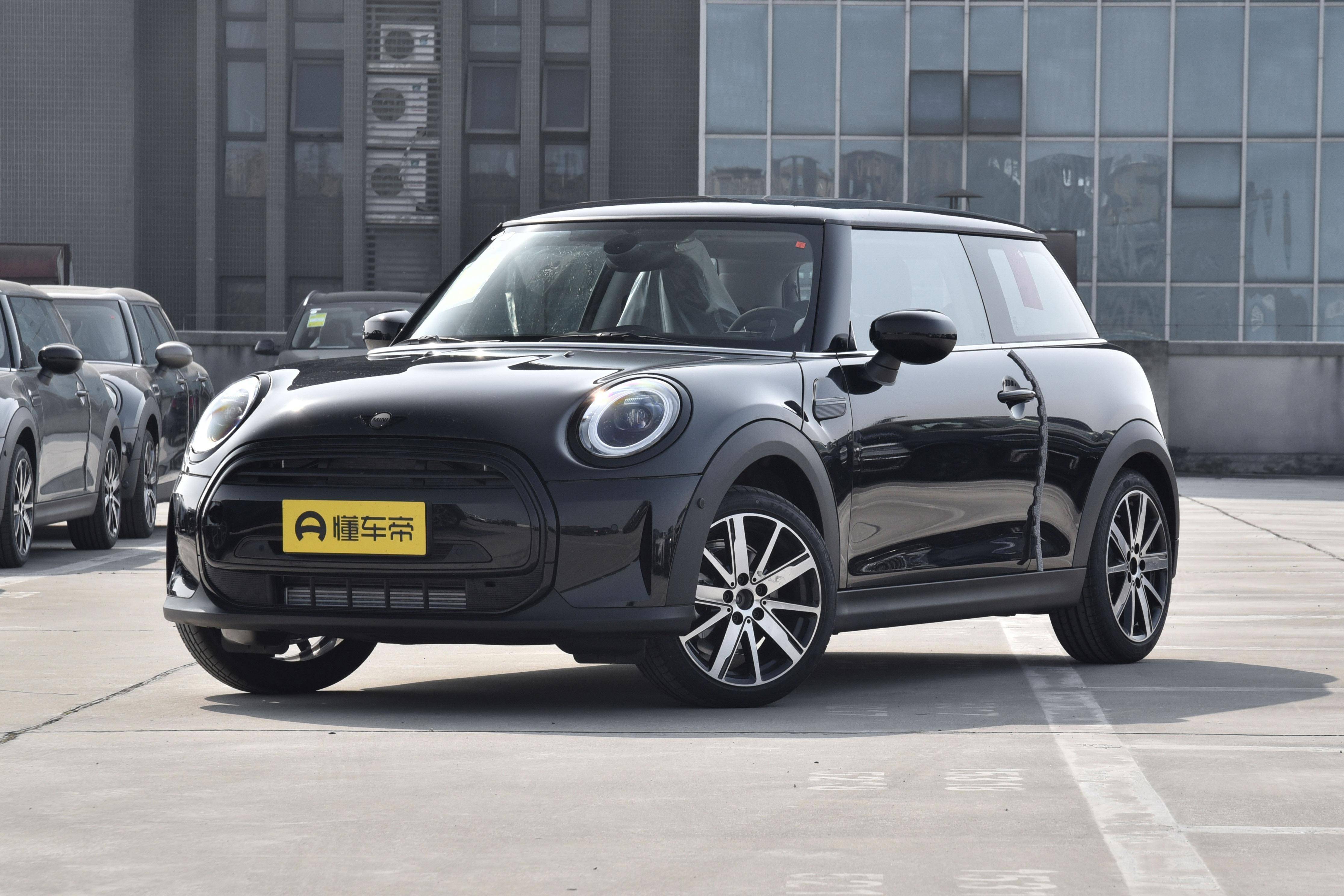 宝马迷你cooper价格(2023款MINI COOPER 1.5T车型)