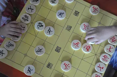 2人跳棋规则图解(二人跳棋的正确玩法)