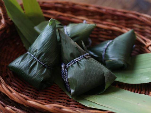 冷水煮粽子需要多长时间能熟(煮粽子过程中的3个问题)