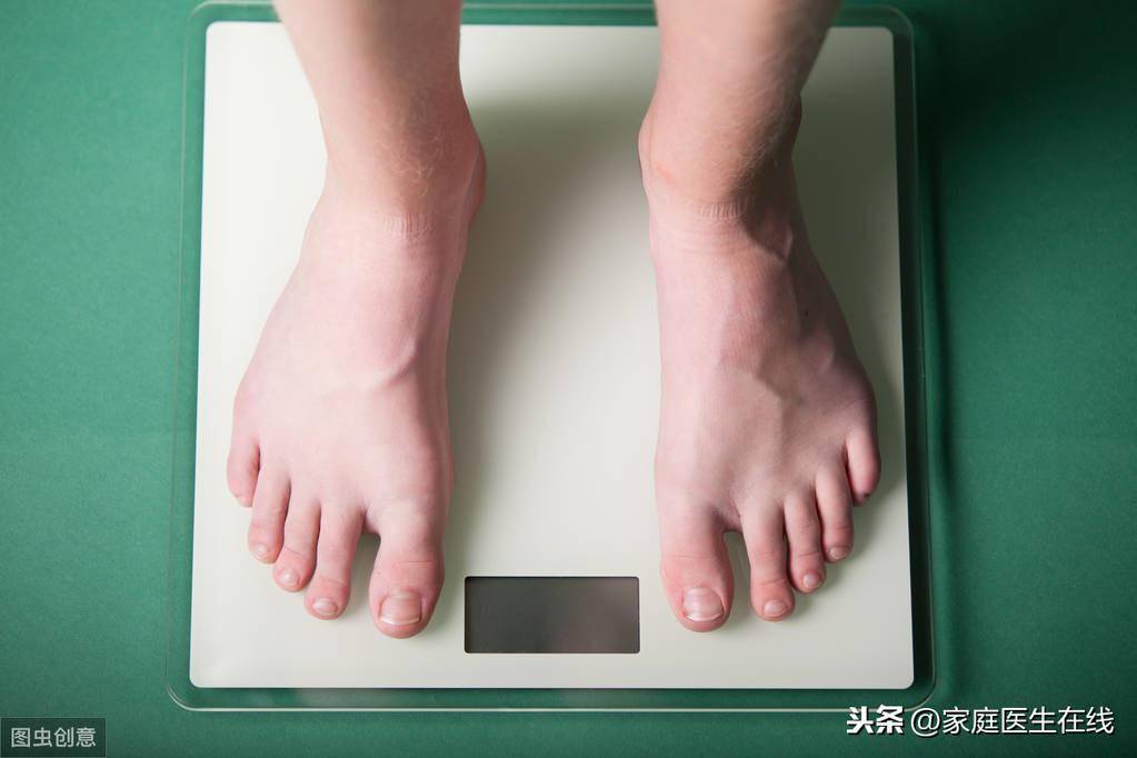 180标准体重男生多少斤(体重与身高的标准是什么)