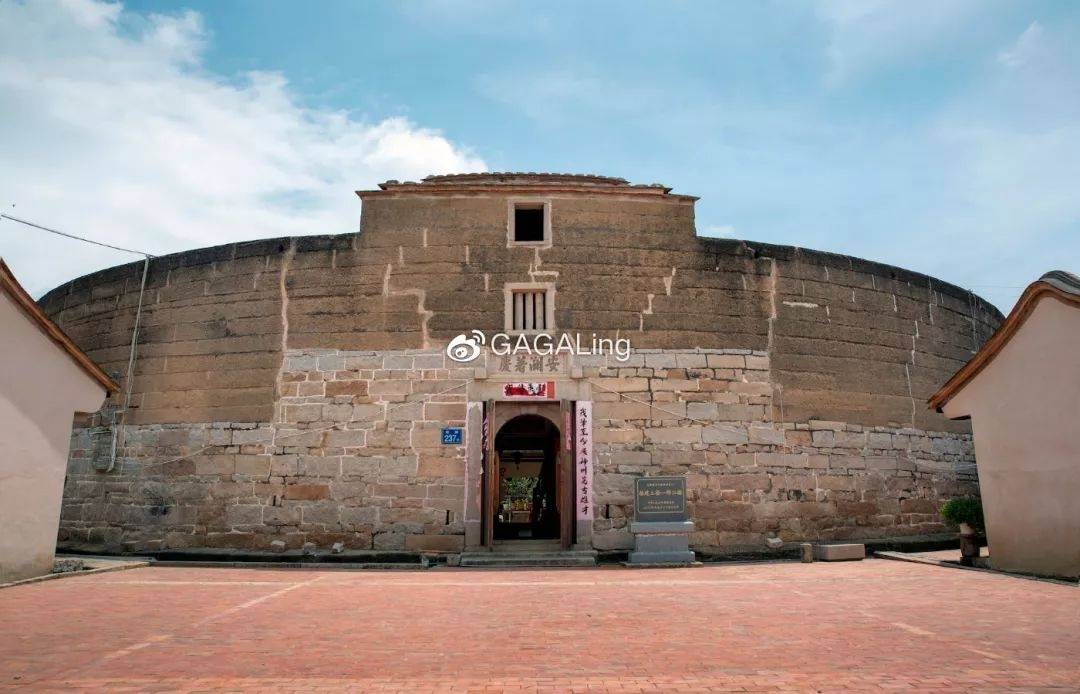 福建土楼哪个最值得去(福建最有名的土楼在哪里)