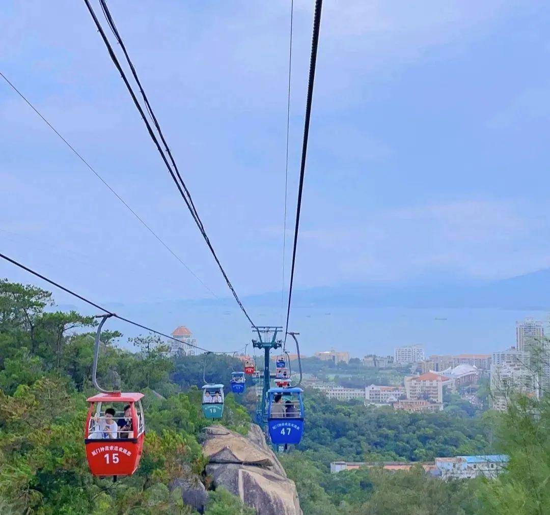 厦门旅游十大必去景点(厦门10个必去的打卡景点)