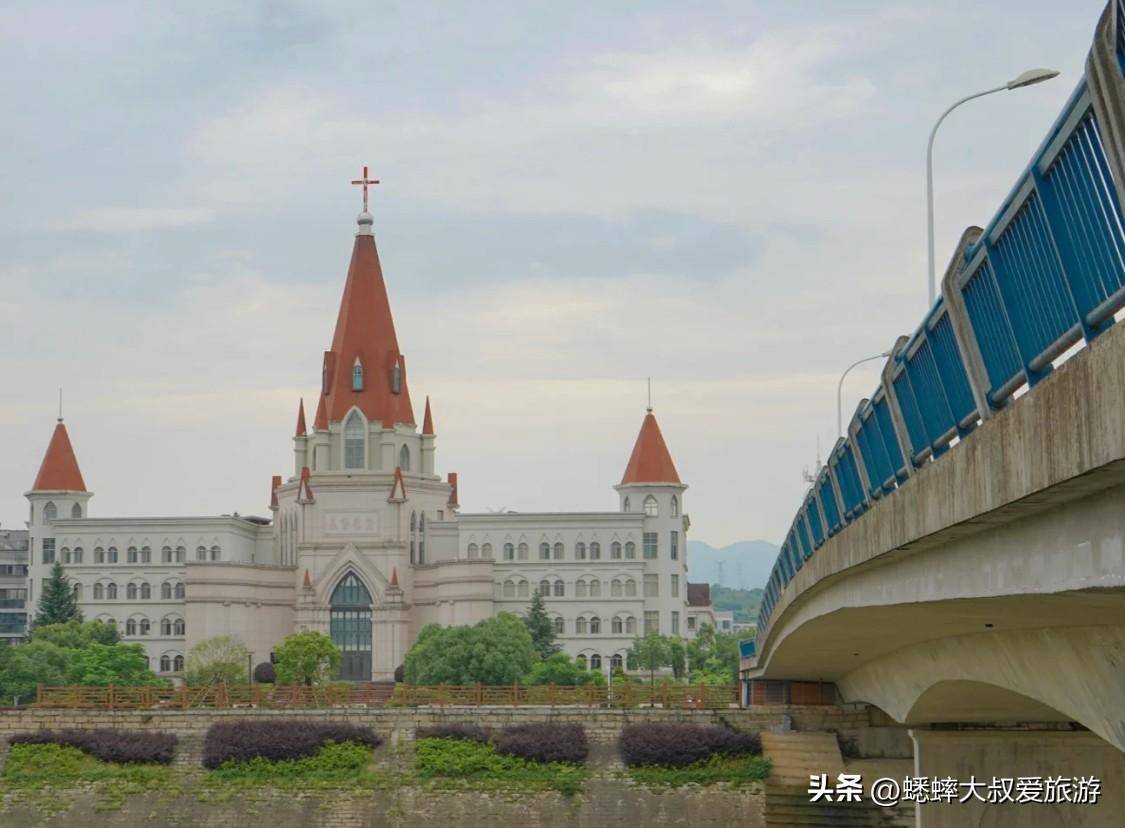 浙江嵊州十大景点大全(浙江嵊州旅游攻略)