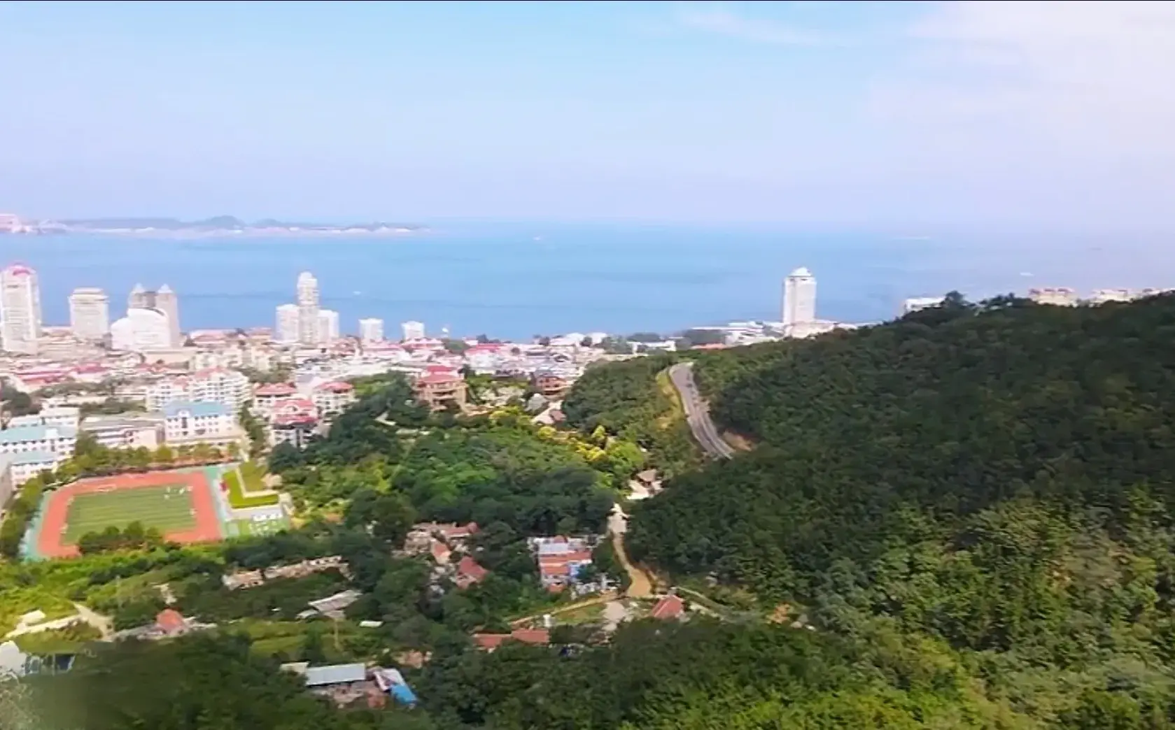 烟台旅游十大必去景点(假期来烟台到哪里玩)